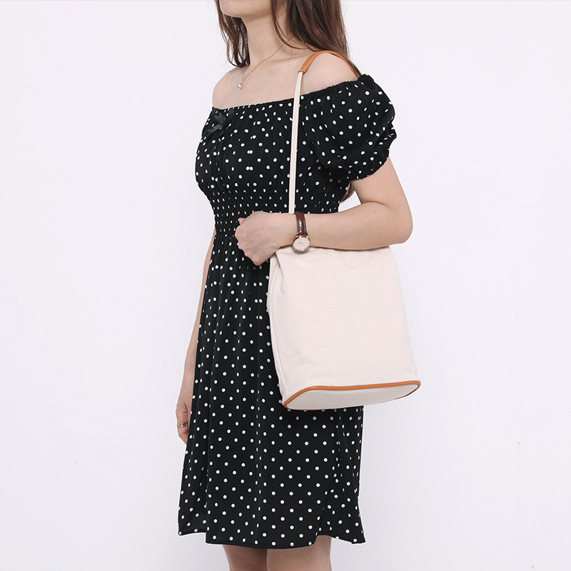 White Plain Single Shoulder Simple Cloth Cotton Canvas Tote Bags